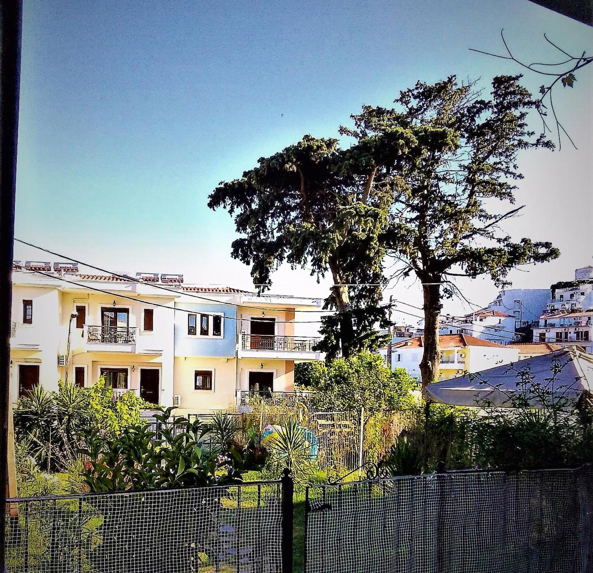 Rafaela'S House Villa Skiathos Town Bagian luar foto